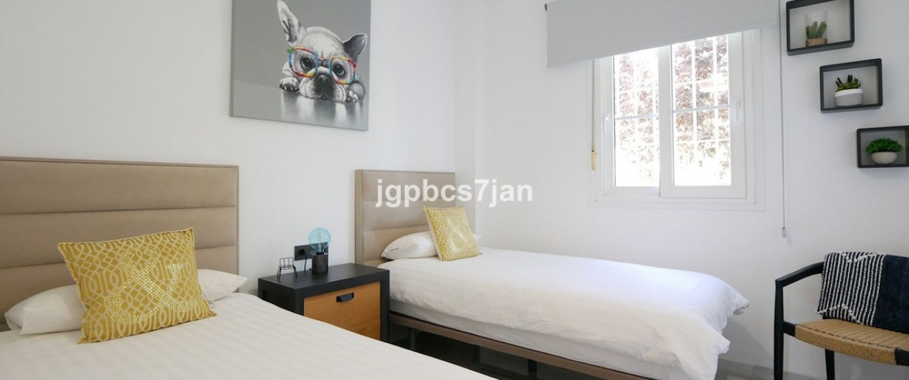 Wiederverkauf - apartment - Marbella - Cabopino