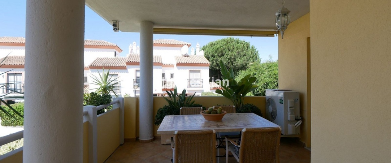 Wiederverkauf - apartment - Marbella - Cabopino