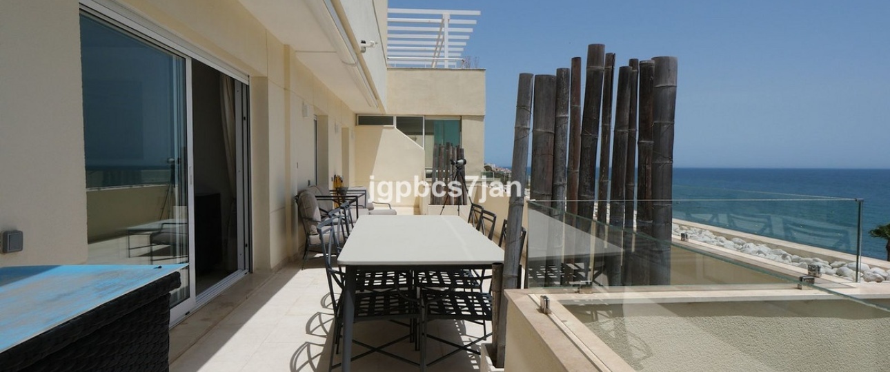 Wiederverkauf - apartment - Marbella - Cabopino
