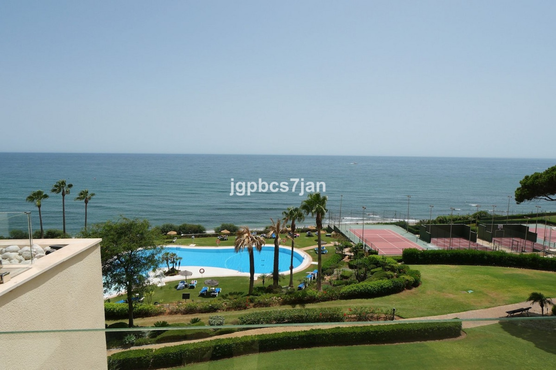 Wiederverkauf - apartment - Marbella - Cabopino