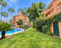Wiederverkauf - apartment - Marbella - Cabopino