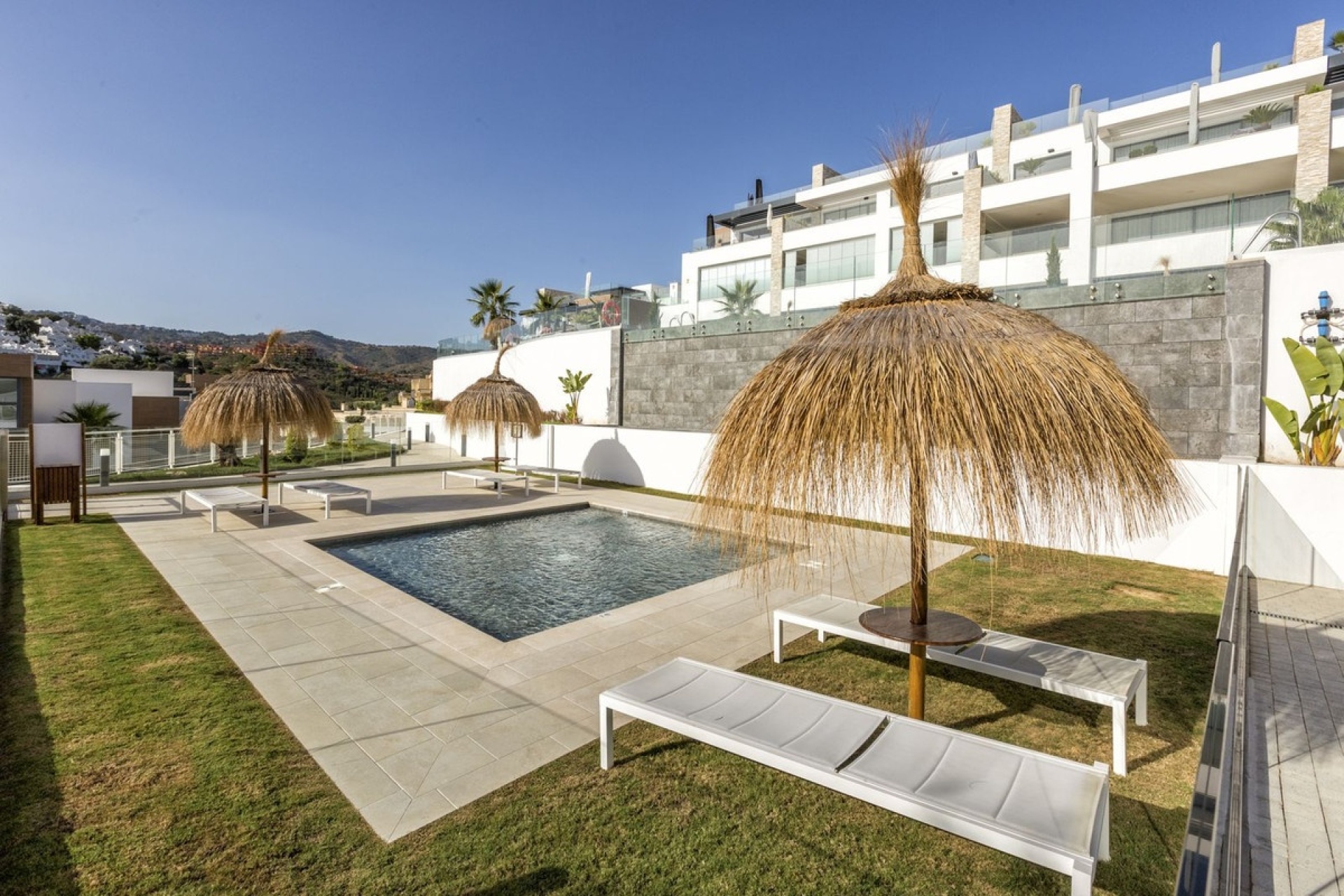 Wiederverkauf - apartment - Marbella - Cabopino