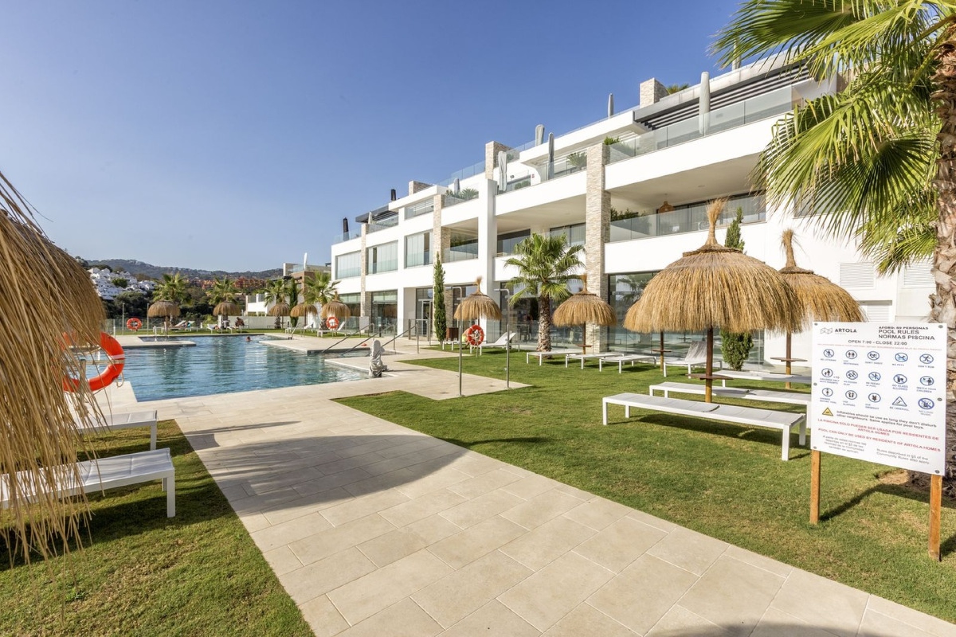 Wiederverkauf - apartment - Marbella - Cabopino