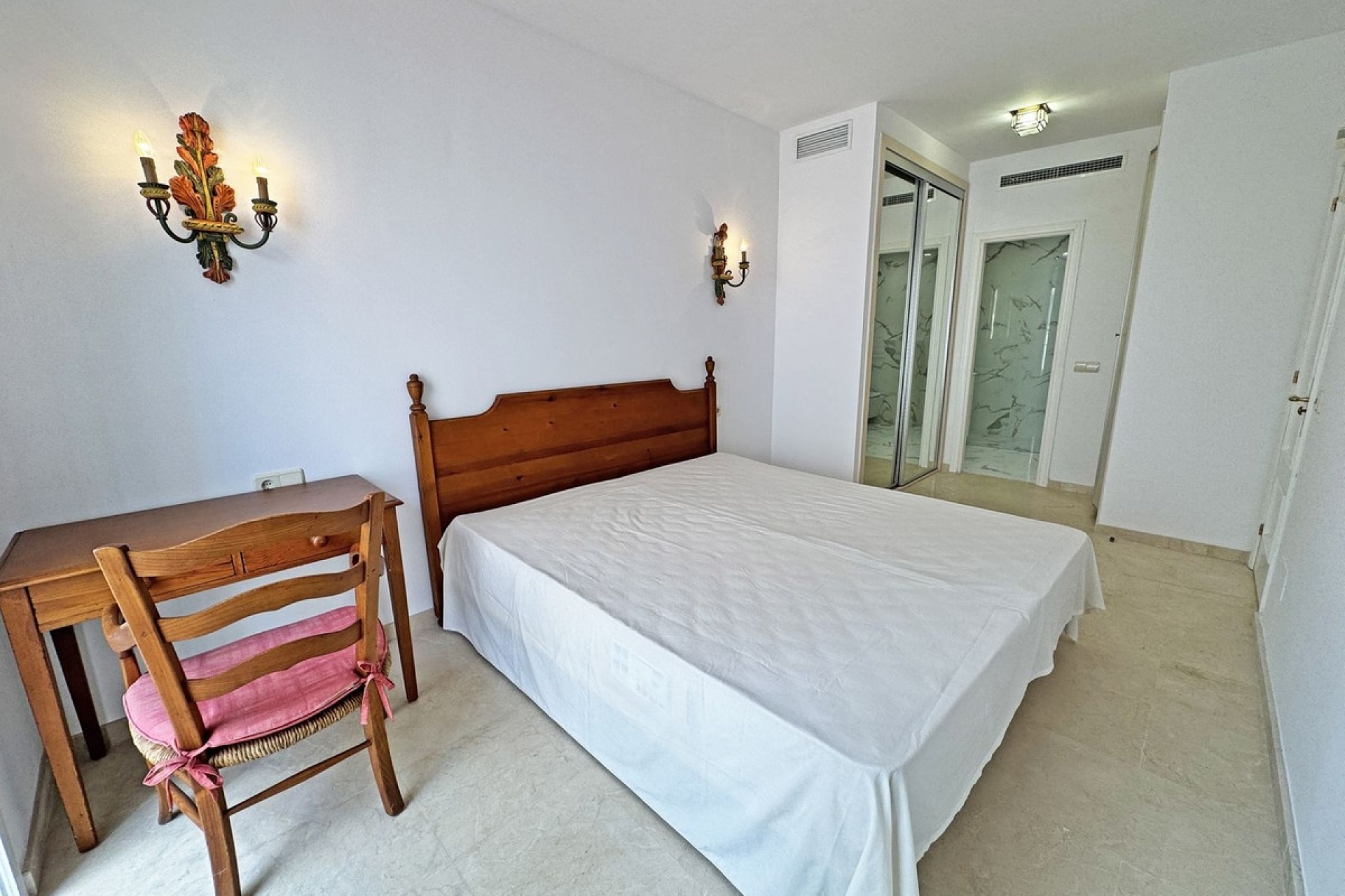 Wiederverkauf - apartment - Marbella - Carib Playa