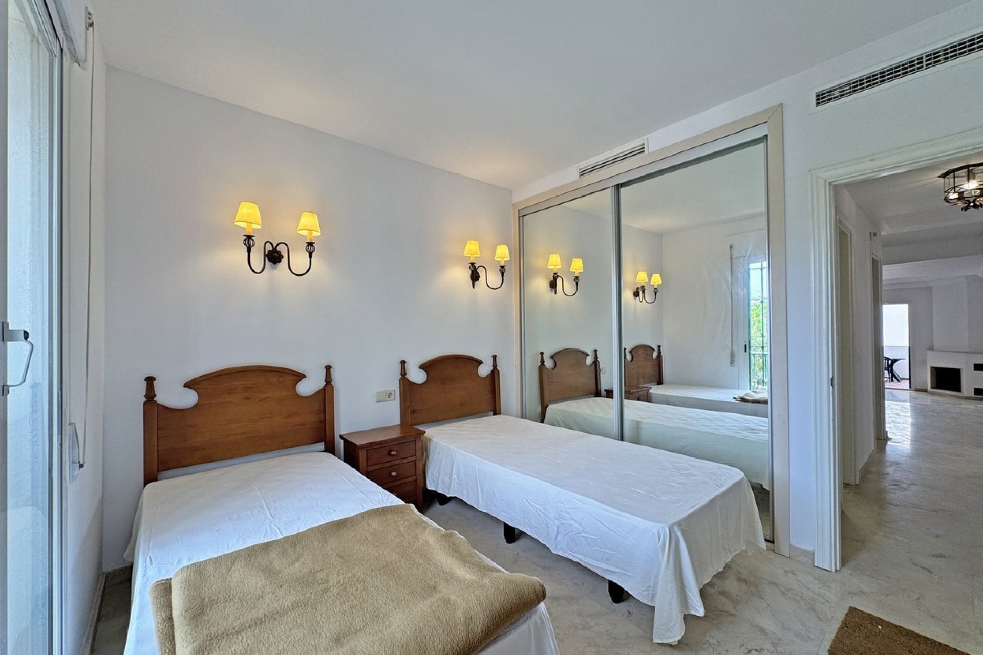 Wiederverkauf - apartment - Marbella - Carib Playa