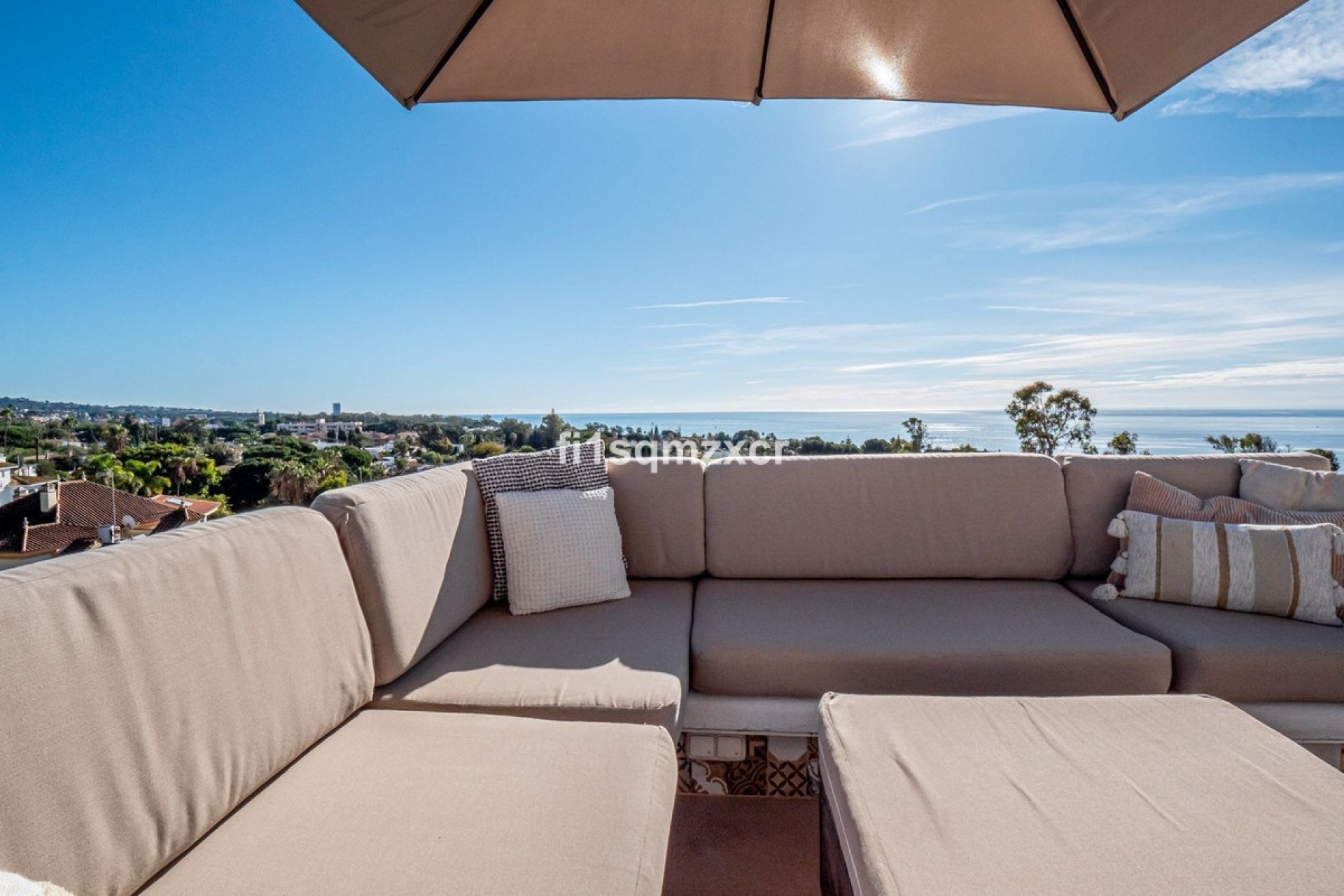 Wiederverkauf - apartment - Marbella - Costabella