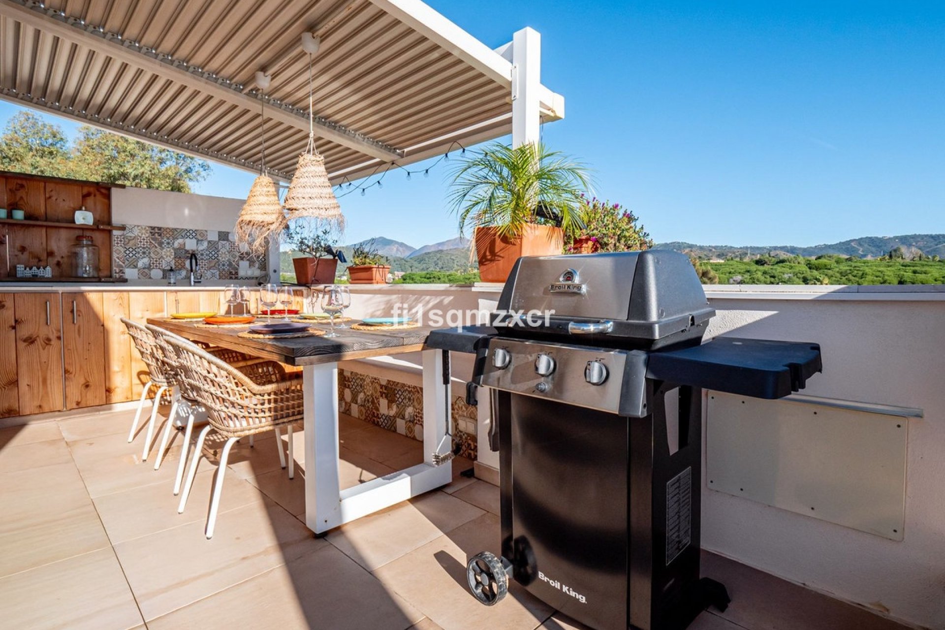 Wiederverkauf - apartment - Marbella - Costabella