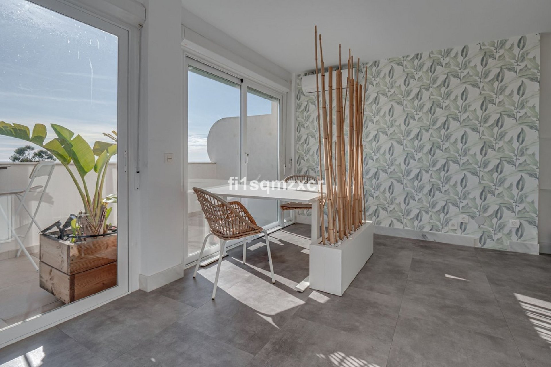 Wiederverkauf - apartment - Marbella - Costabella