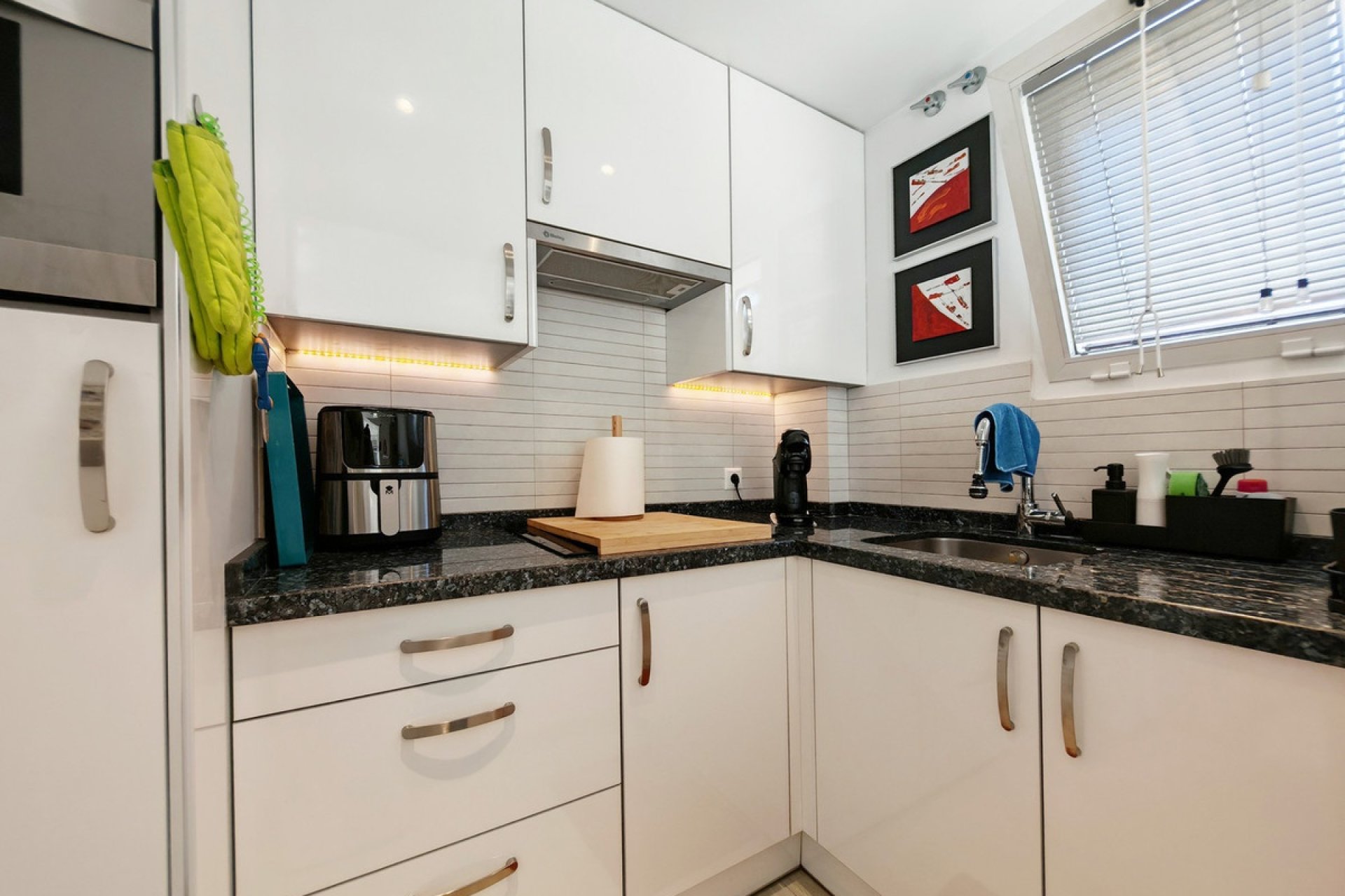 Wiederverkauf - apartment - Marbella - Costabella