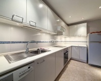 Wiederverkauf - apartment - Marbella - Costabella