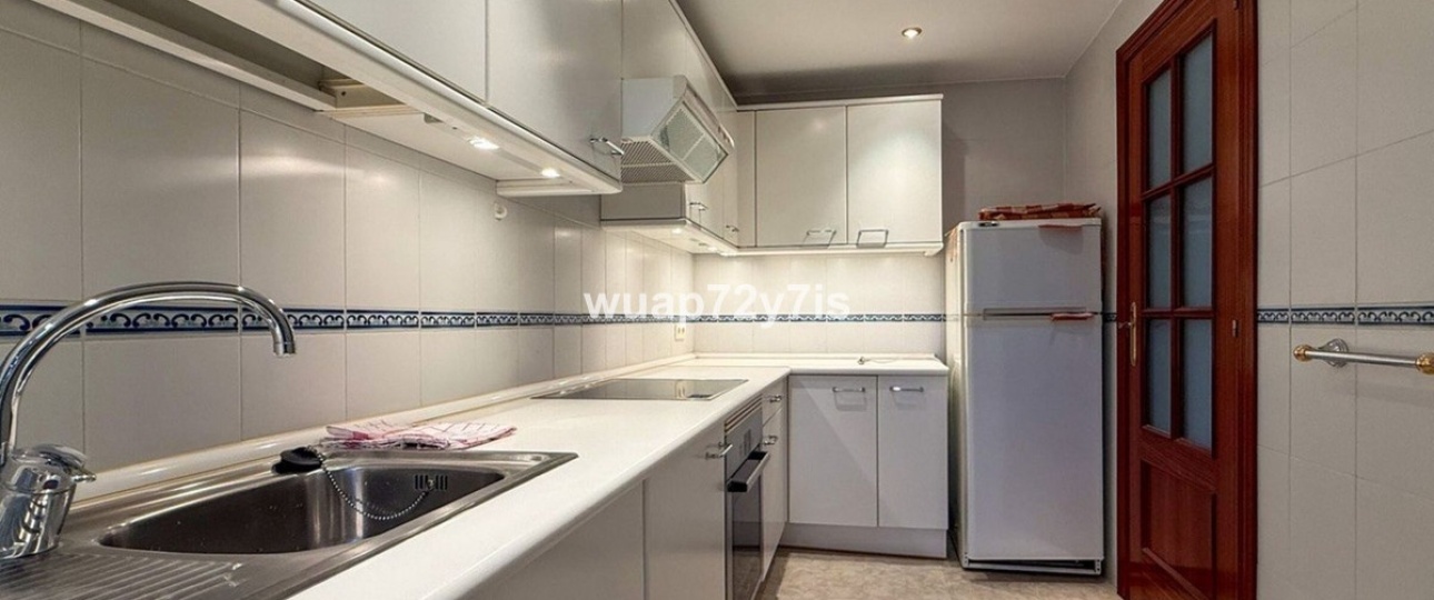 Wiederverkauf - apartment - Marbella - Costabella