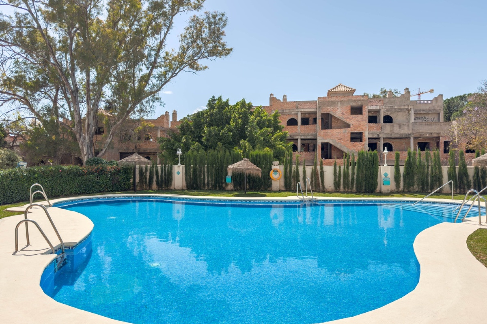 Wiederverkauf - apartment - Marbella - Costabella