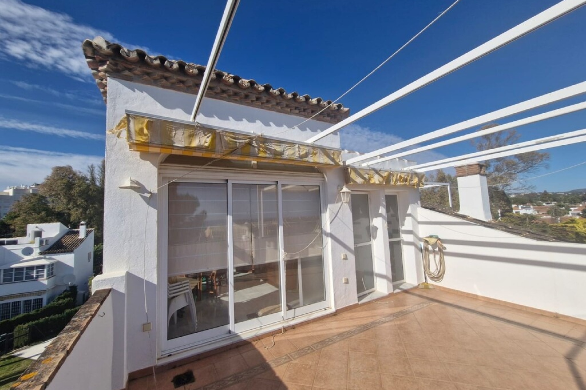 Wiederverkauf - apartment - Marbella - Costabella