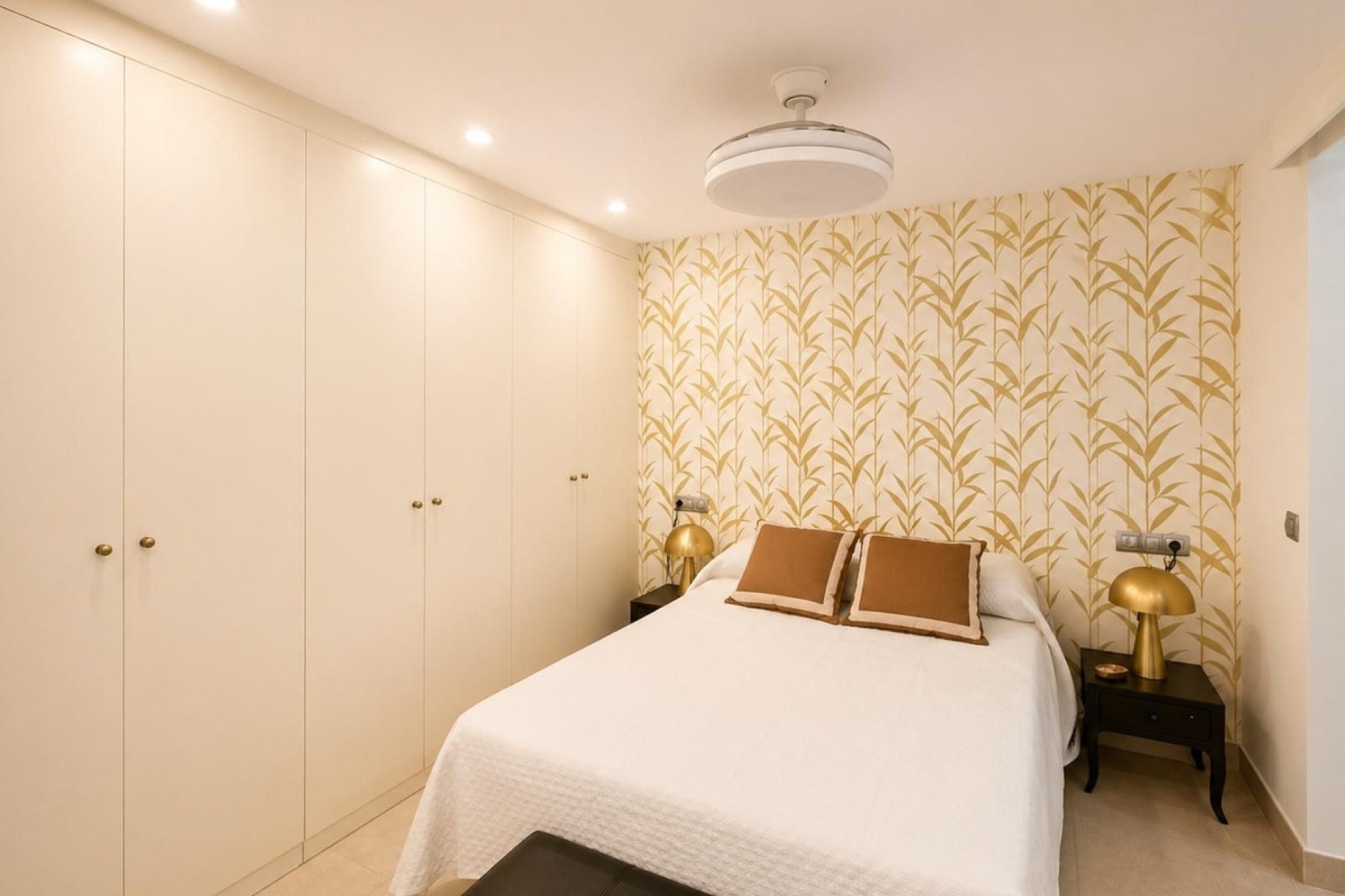 Wiederverkauf - apartment - Marbella - Costabella