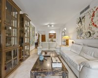 Wiederverkauf - apartment - Marbella - El Rosario