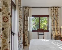 Wiederverkauf - apartment - Marbella - El Rosario