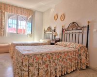 Wiederverkauf - apartment - Marbella - El Rosario