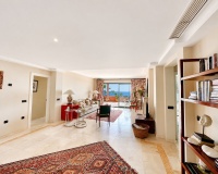 Wiederverkauf - apartment - Marbella - El Rosario