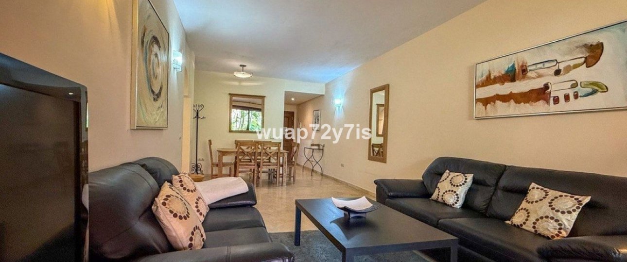 Wiederverkauf - apartment - Marbella - El Rosario