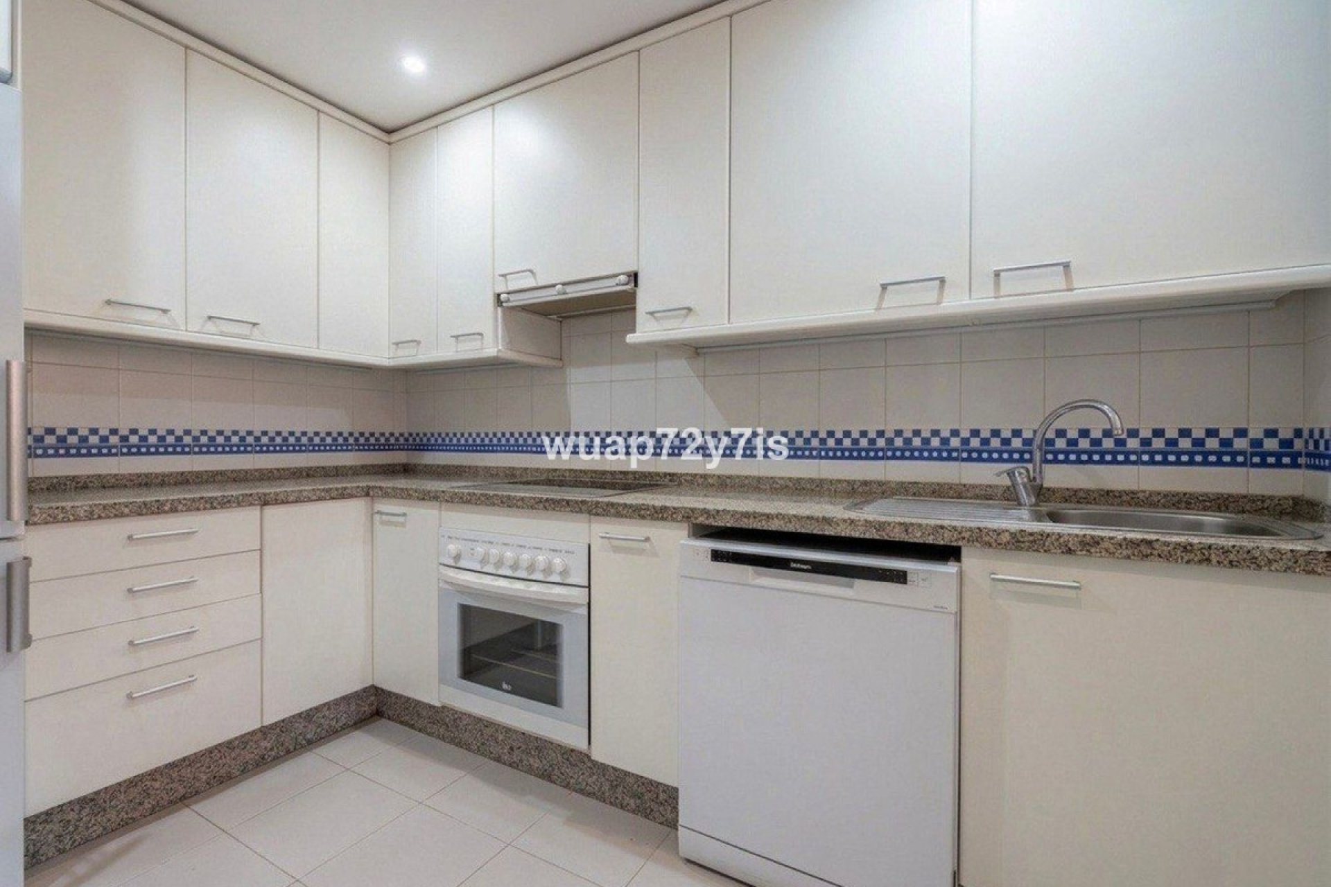 Wiederverkauf - apartment - Marbella - El Rosario