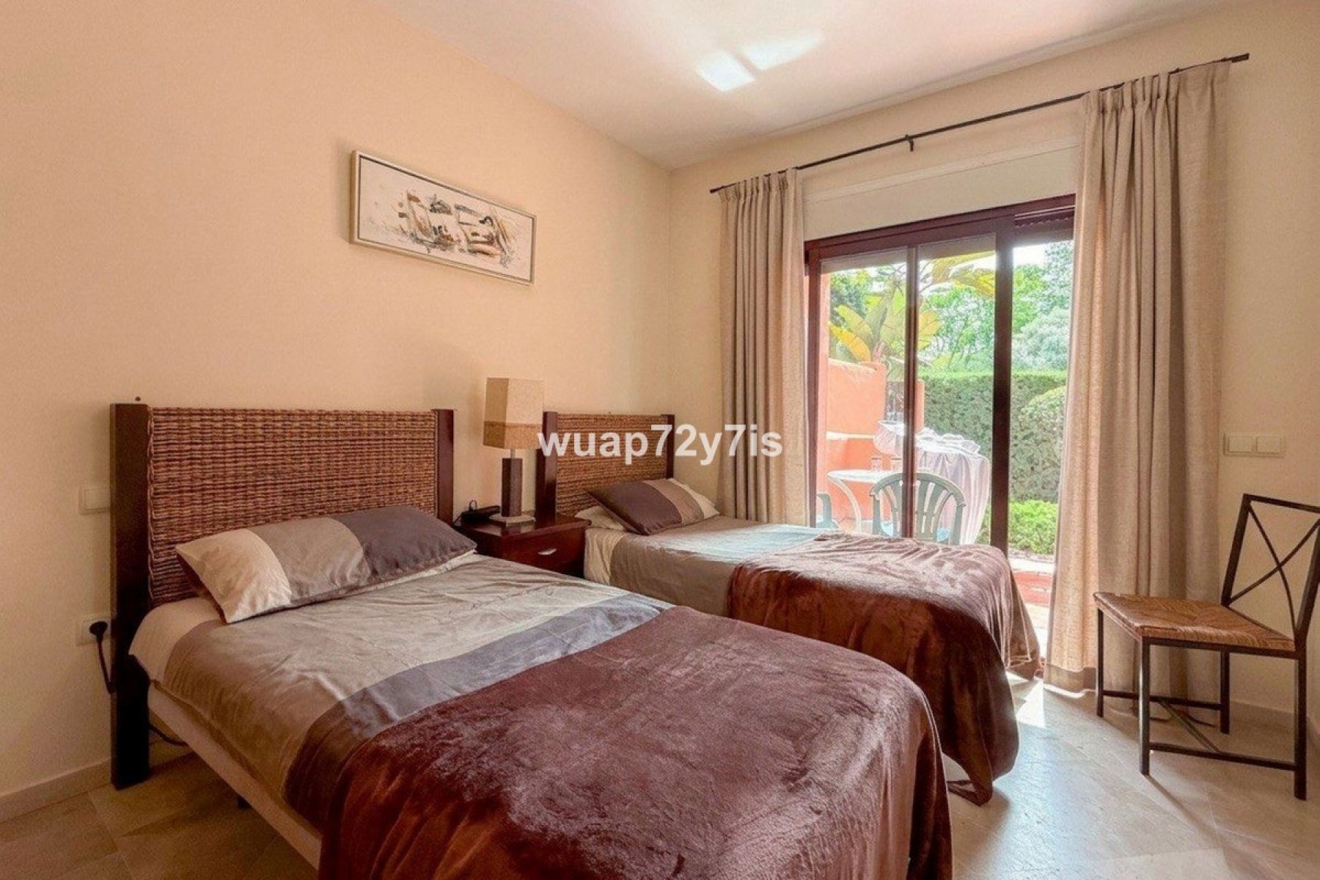 Wiederverkauf - apartment - Marbella - El Rosario