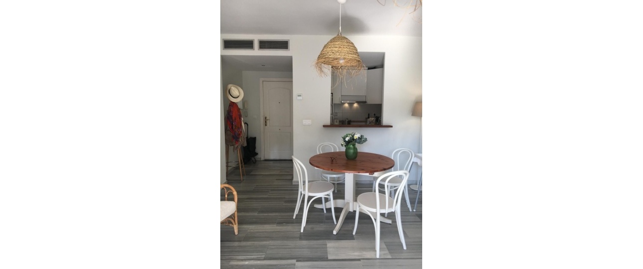 Wiederverkauf - apartment - Marbella - El Rosario