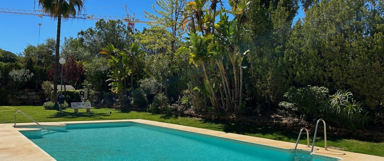 Wiederverkauf - apartment - Marbella - El Rosario