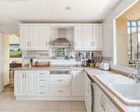Wiederverkauf - apartment - Marbella - Elviria