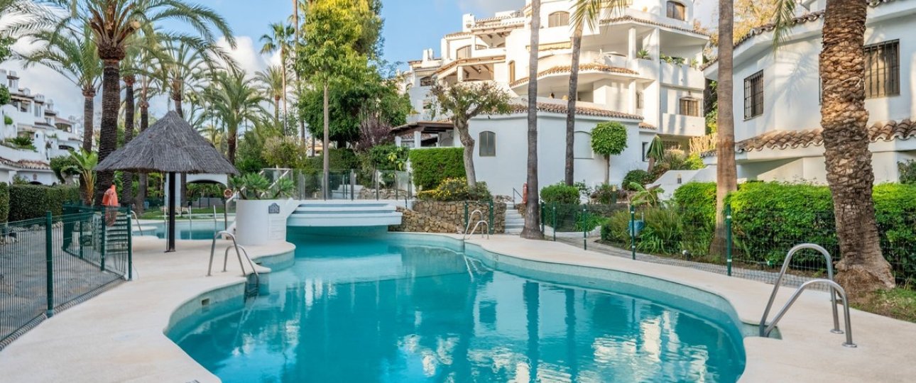 Wiederverkauf - apartment - Marbella - Elviria