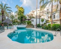 Wiederverkauf - apartment - Marbella - Elviria