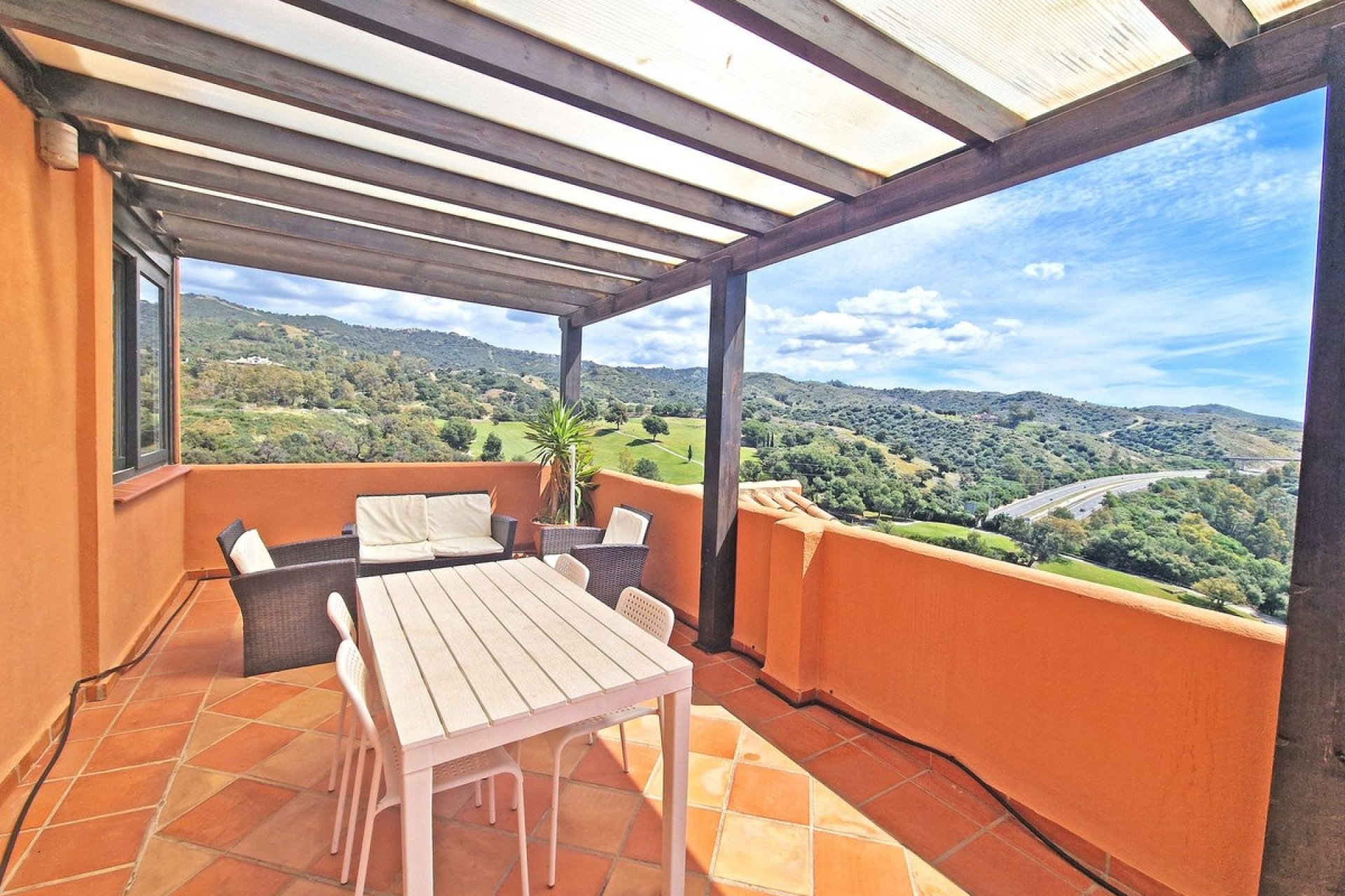 Wiederverkauf - apartment - Marbella - Elviria