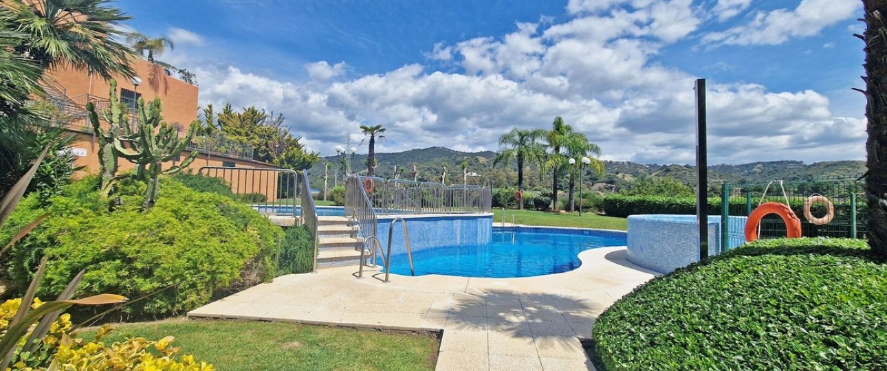 Wiederverkauf - apartment - Marbella - Elviria