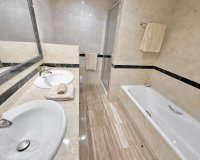 Wiederverkauf - apartment - Marbella - Elviria