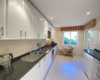 Wiederverkauf - apartment - Marbella - Elviria