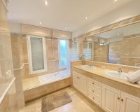 Wiederverkauf - apartment - Marbella - Elviria