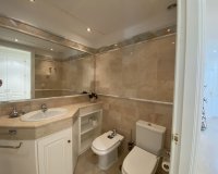 Wiederverkauf - apartment - Marbella - Elviria