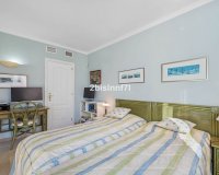 Wiederverkauf - apartment - Marbella - Elviria