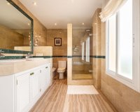 Wiederverkauf - apartment - Marbella - Elviria