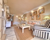 Wiederverkauf - apartment - Marbella - Elviria