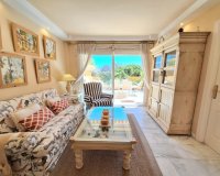 Wiederverkauf - apartment - Marbella - Elviria