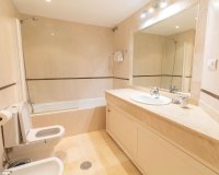 Wiederverkauf - apartment - Marbella - Elviria