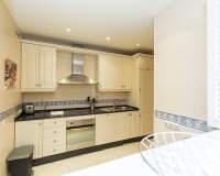 Wiederverkauf - apartment - Marbella - Elviria