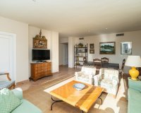 Wiederverkauf - apartment - Marbella - Elviria