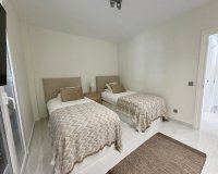 Wiederverkauf - apartment - Marbella - Elviria