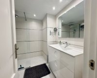 Wiederverkauf - apartment - Marbella - Elviria