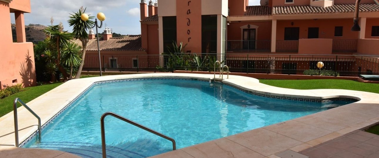 Wiederverkauf - apartment - Marbella - Elviria