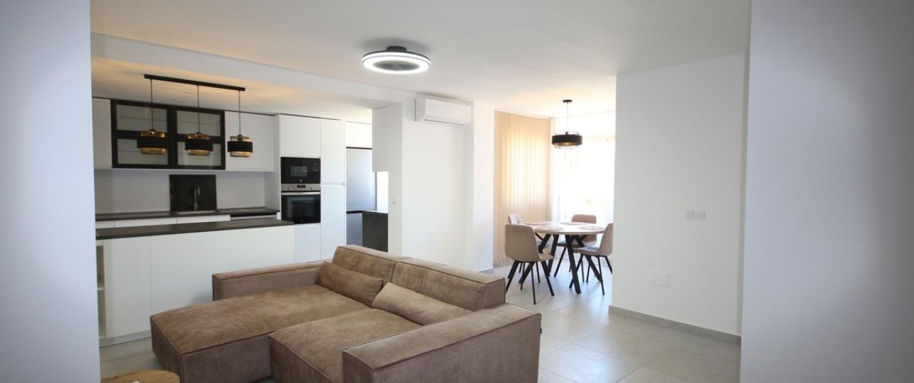 Wiederverkauf - apartment - Marbella - Elviria