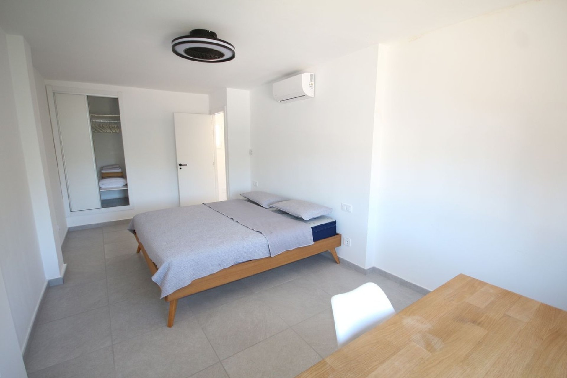 Wiederverkauf - apartment - Marbella - Elviria
