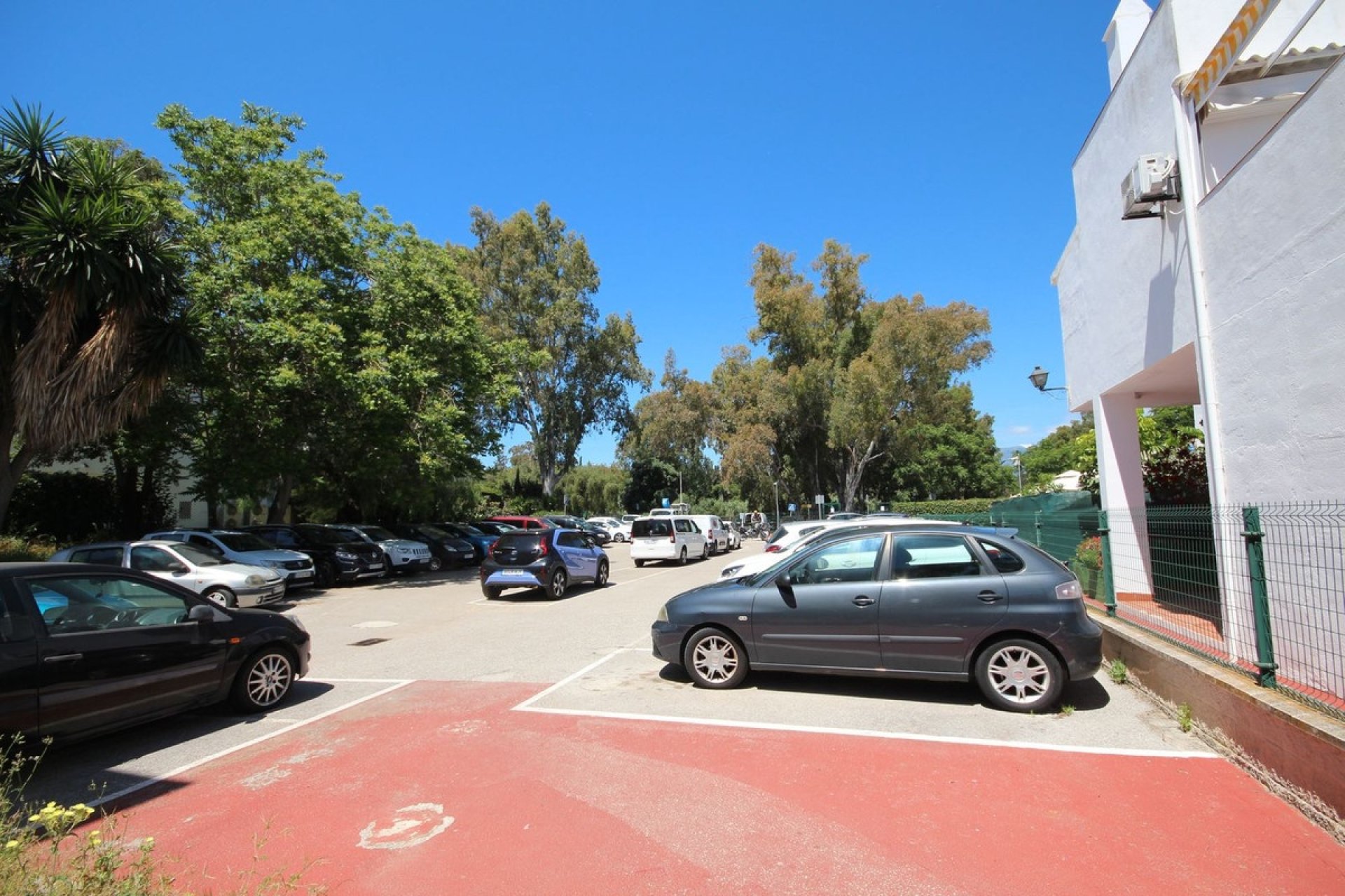 Wiederverkauf - apartment - Marbella - Elviria