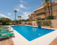 Wiederverkauf - apartment - Marbella - Elviria